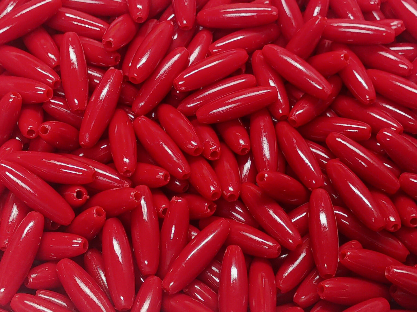 
                  
                    Red Spaghetti Beads 19mm Plastic Craft Beads 200pc
                  
                