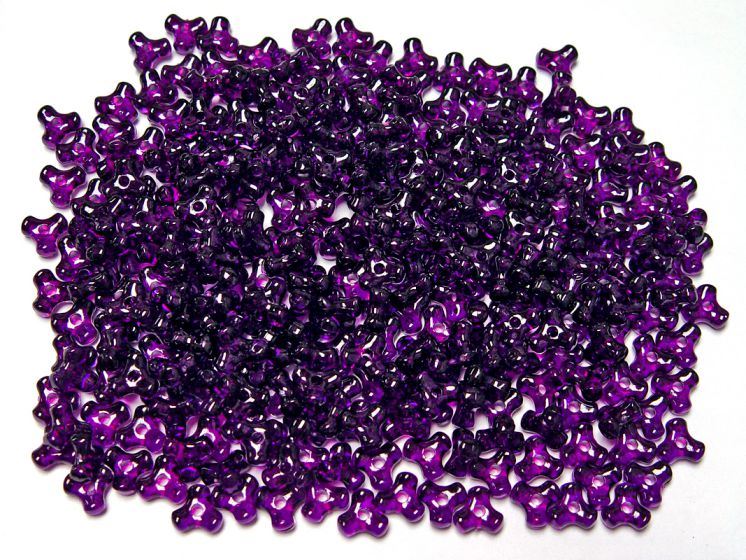 Dark Amethyst Tri Beads 500pc