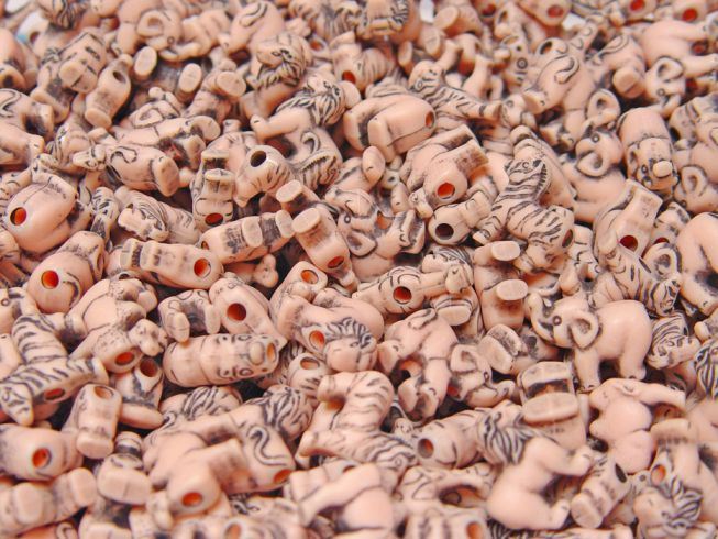 Safari Life Beads Antiqued Sand Color