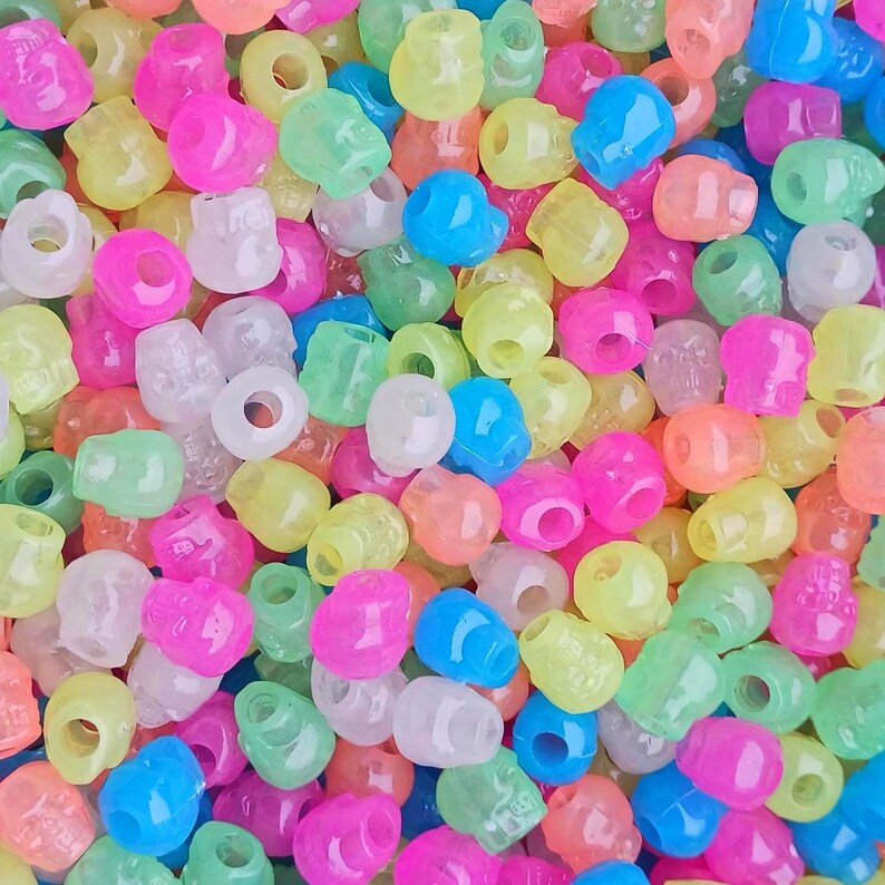 
                  
                    Multi Colors Glow in the Dark Skull Beads
                  
                